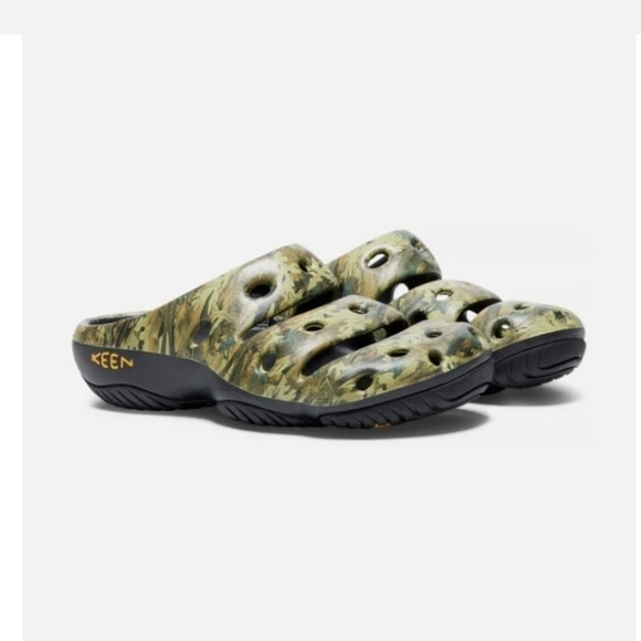 KEEN Men's Yogui Arts Clogs - Picture 2 of 7